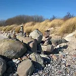 Meerzeit-i-mit-terasse
