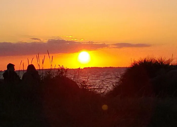 Meerzeit-i-mit-terasse * فيهمارن